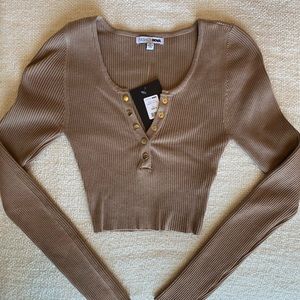 LIGHT BROWN CROP TOP SIZE SMALL